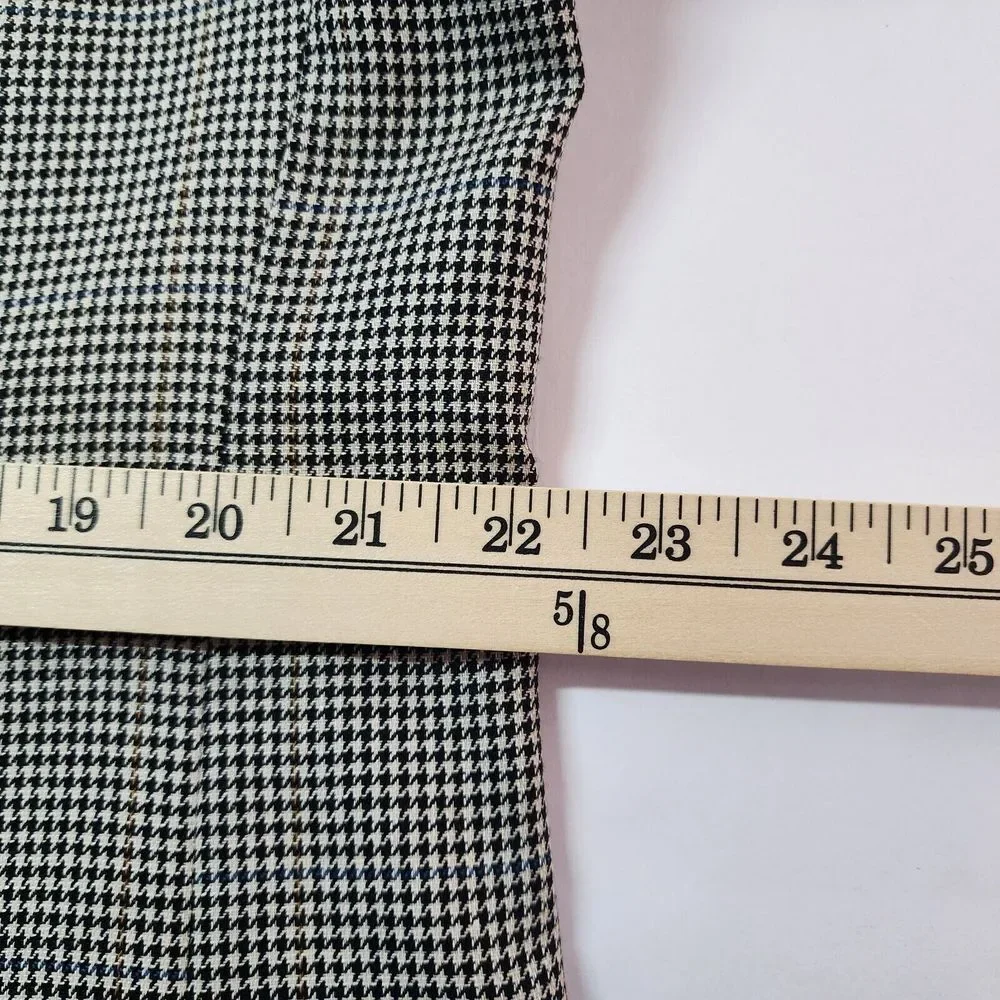 JOS.‎ A. BANK HOUNDSTOOTH SILK/WOOL BLEND BLAZER 44L